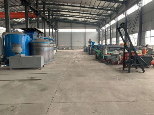 全新標(biāo)準(zhǔn)化廠房車(chē)間出租 行車(chē)完善，一站式租賃服務(wù)